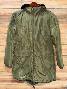 GAP Women’s Olive Green Military Field Parka with Hood, Black Interior, Medium